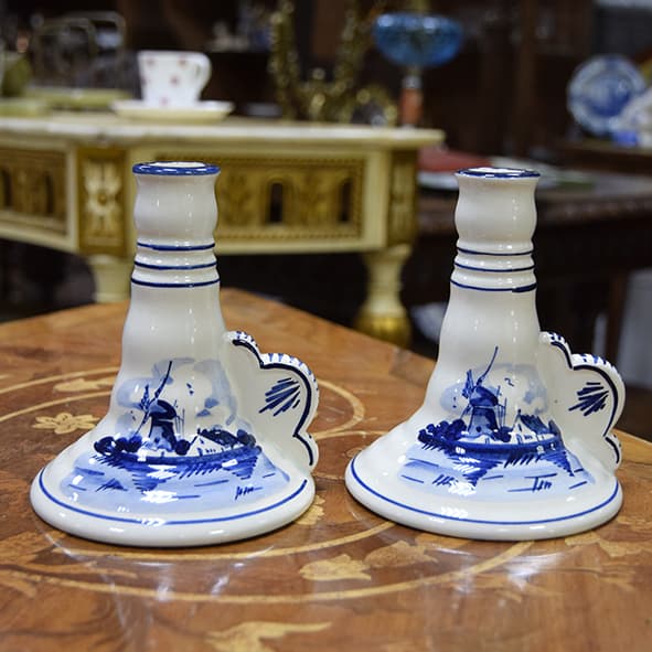 Пара подсвечников Delft